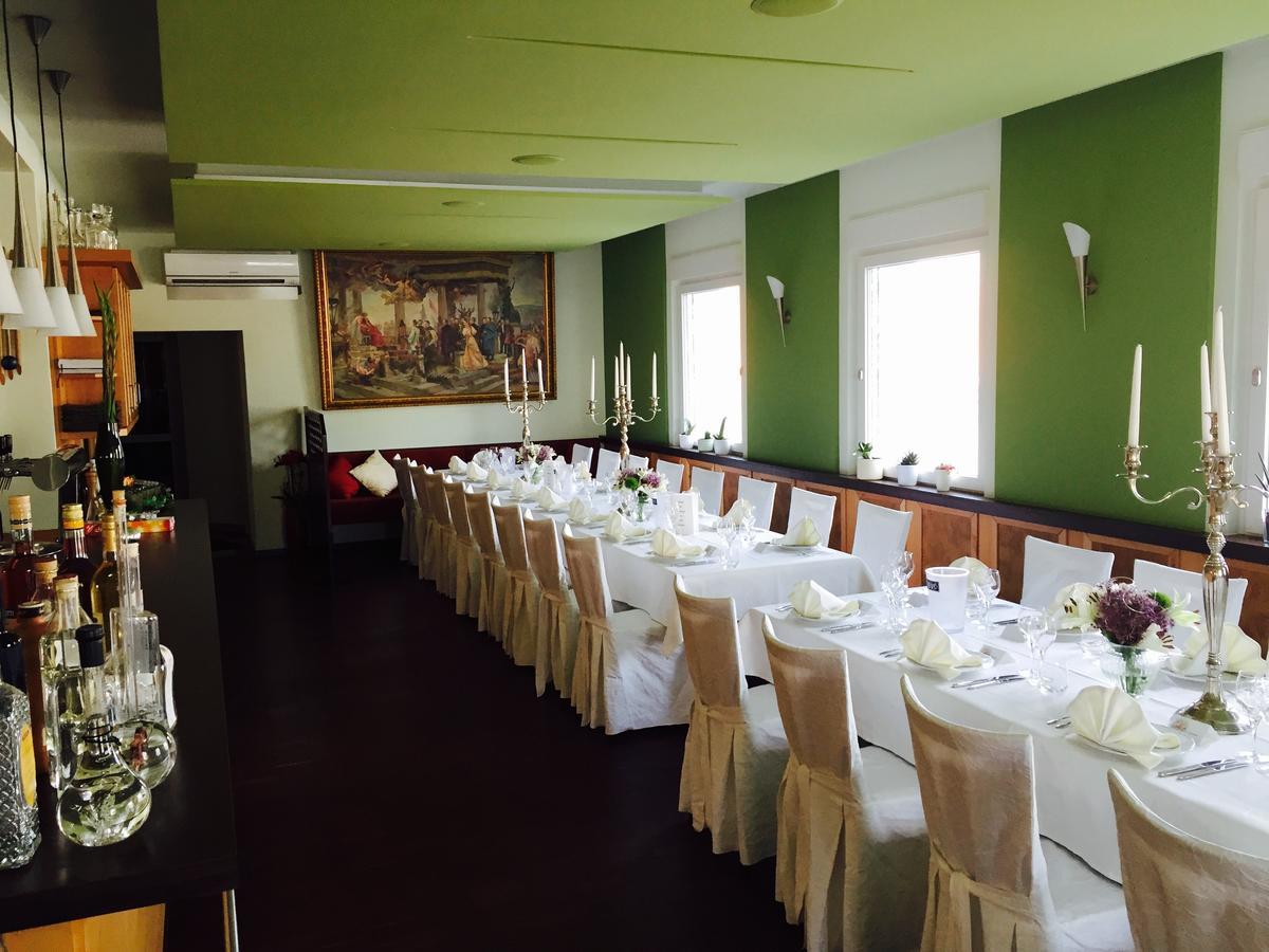 Hotel Restaurant Vater Rhein Верт-ам-Райн Екстер'єр фото