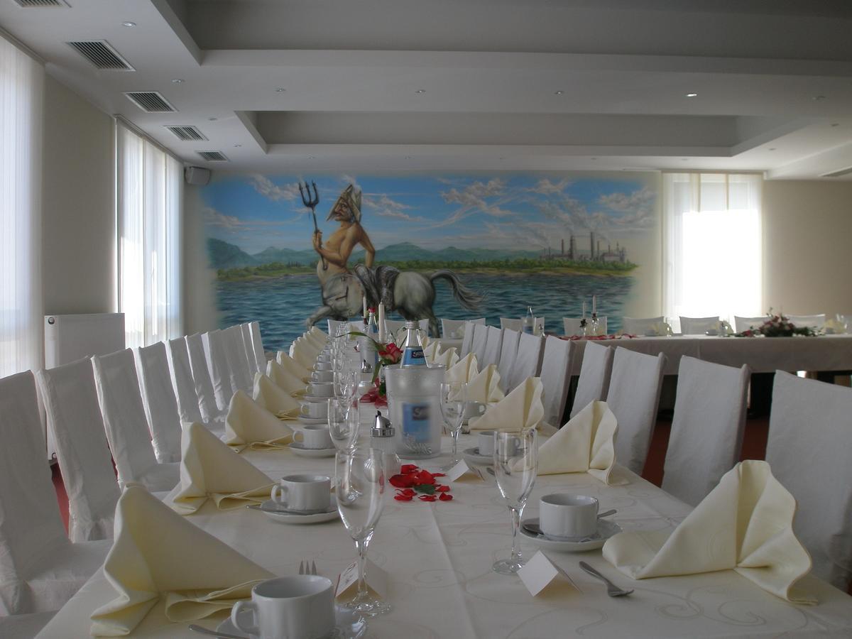 Hotel Restaurant Vater Rhein Верт-ам-Райн Екстер'єр фото