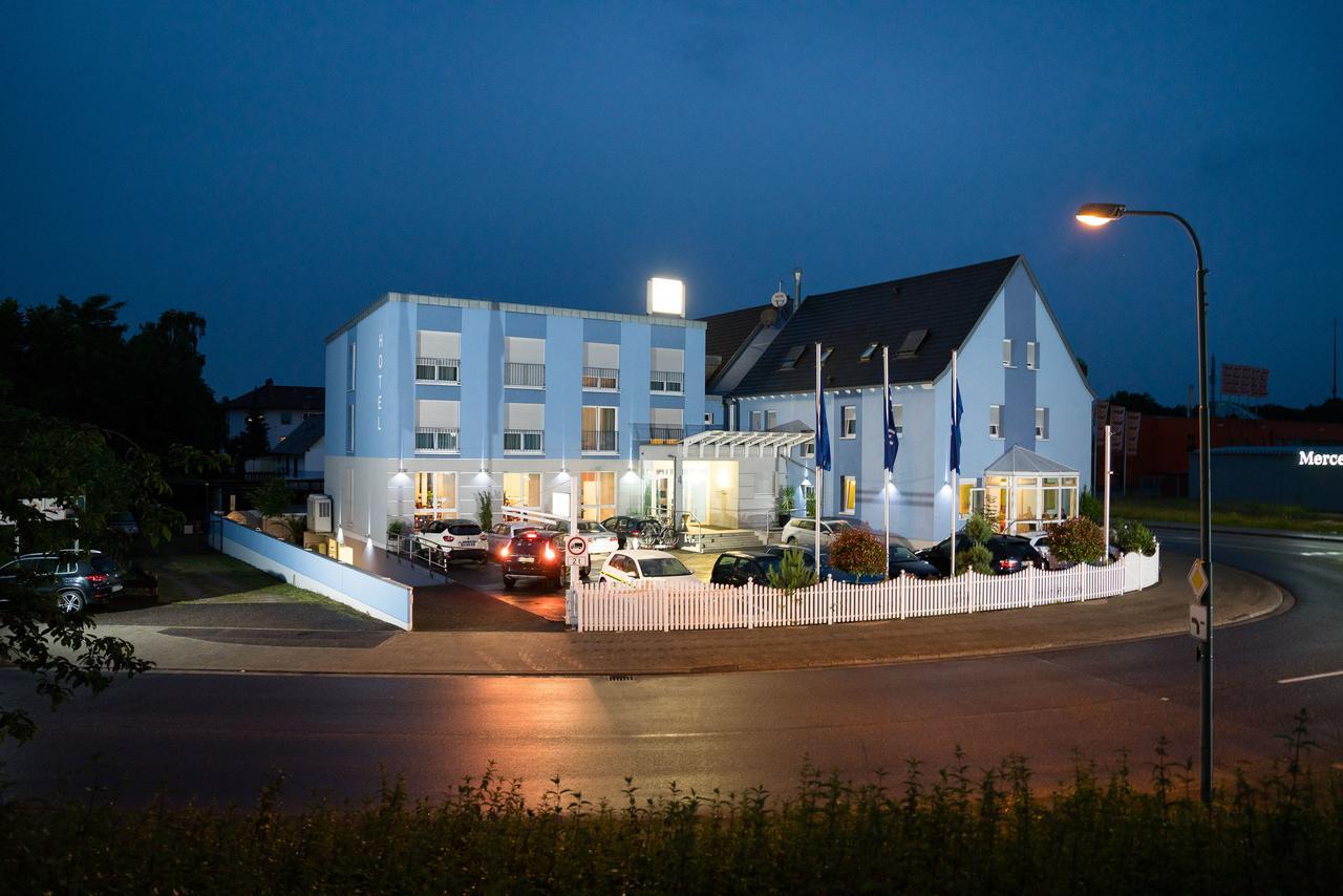 Hotel Restaurant Vater Rhein Верт-ам-Райн Екстер'єр фото
