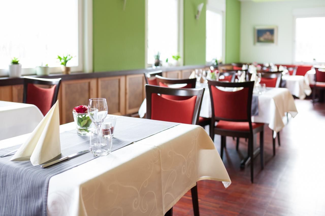Hotel Restaurant Vater Rhein Верт-ам-Райн Екстер'єр фото